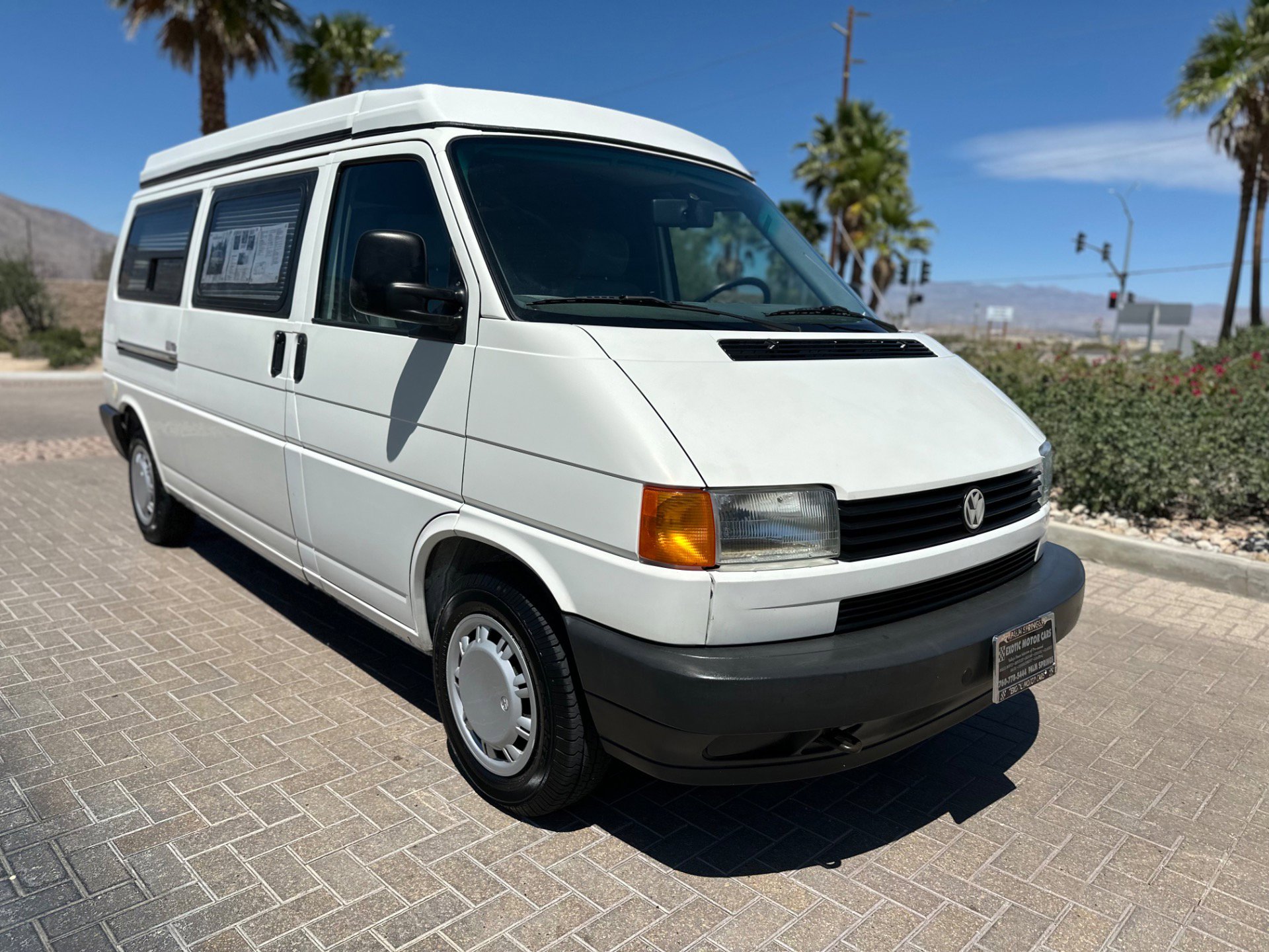 Used 1995 Volkswagen Eurovan Camper FWD image 8