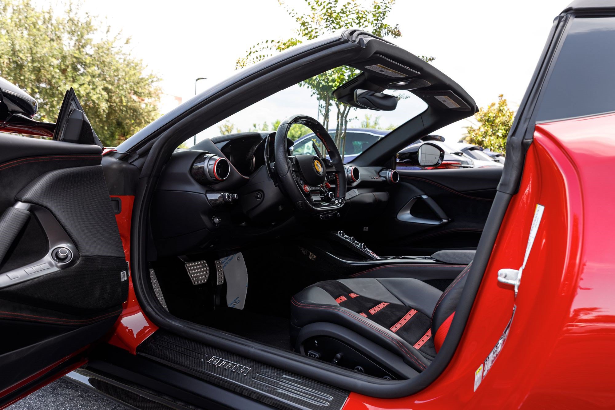 Used 2021 Ferrari 812 GTS RWD image 25