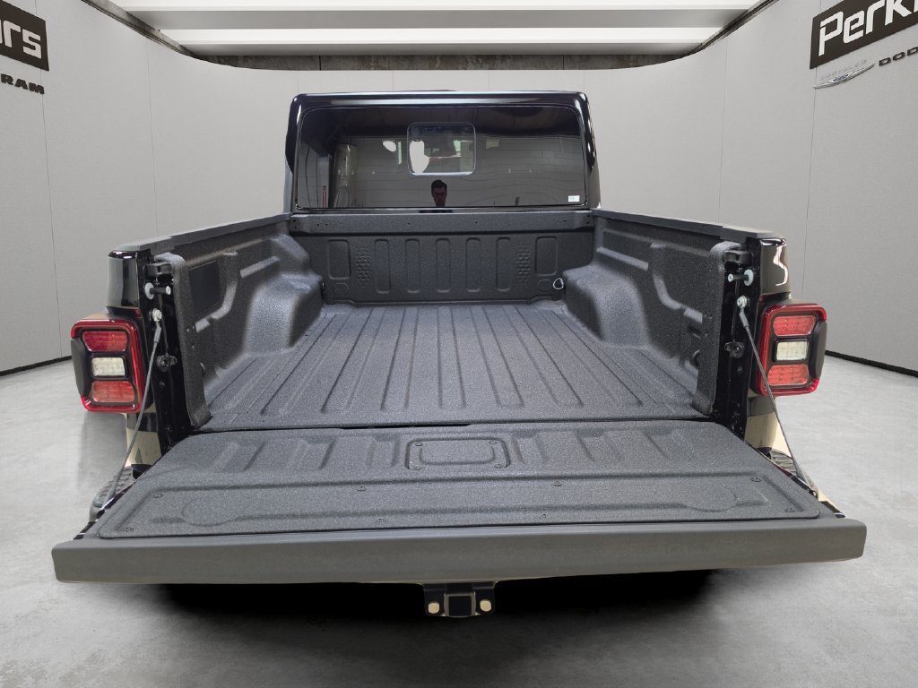 New 2026 Jeep Gladiator Rubicon AWD/4WD image 10