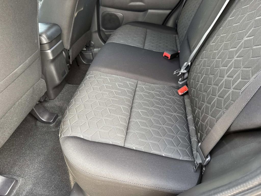 Used 2025 Mitsubishi Outlander Sport ES image 14