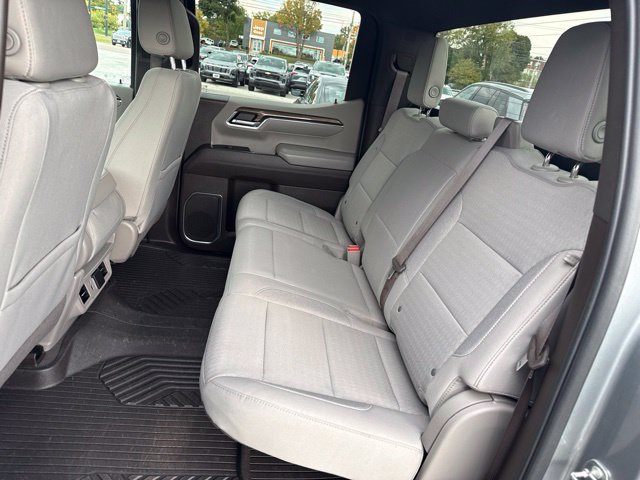 Used 2023 Chevrolet Silverado 1500 LT w/ Z71 Off-Road Package AWD/4WD image 22