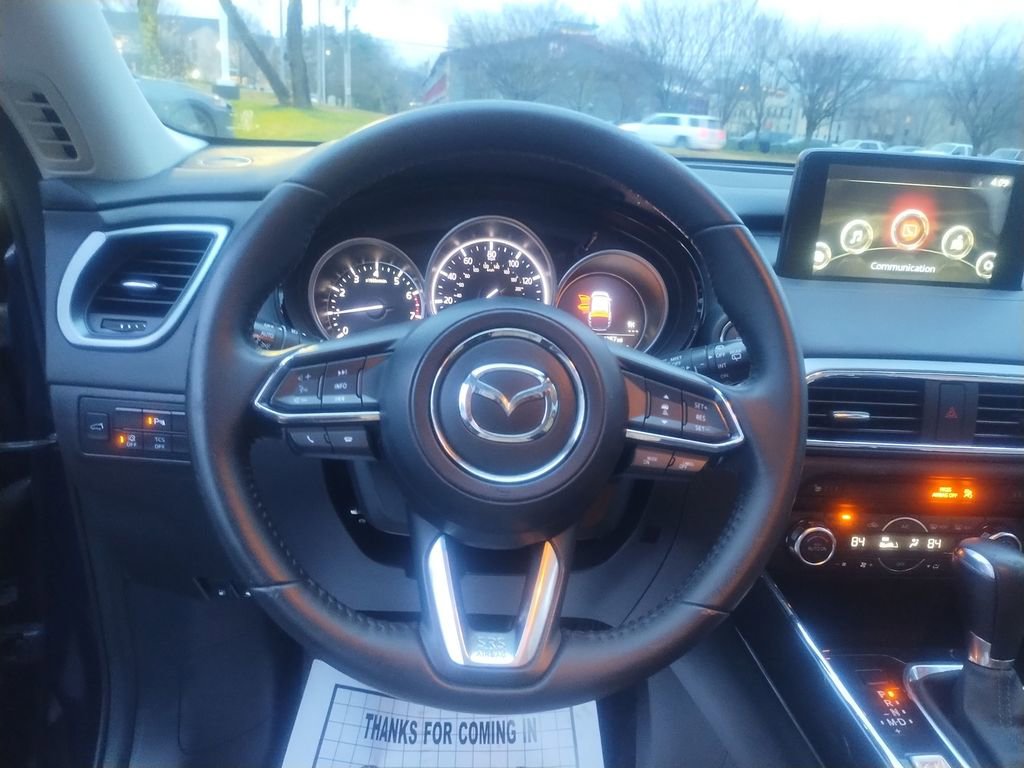 Used 2018 MAZDA CX-9 Touring w/ Touring Premium Package image 14