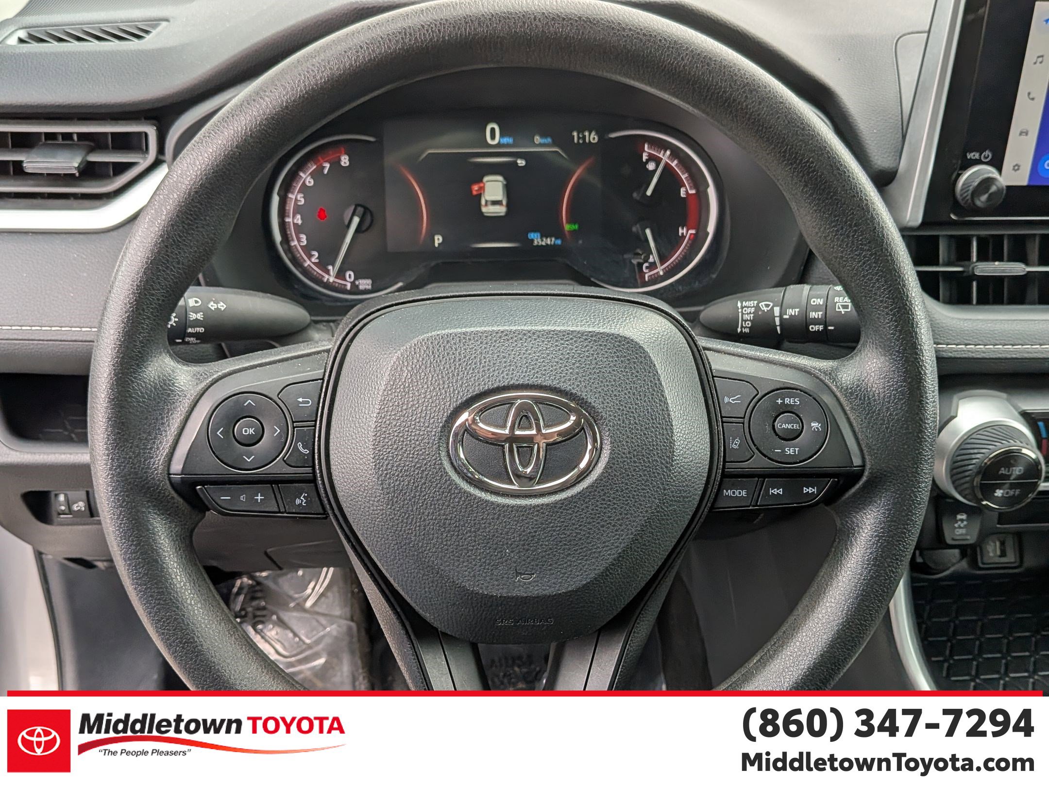 Certified 2025 Toyota RAV4 XLE AWD/4WD image 17
