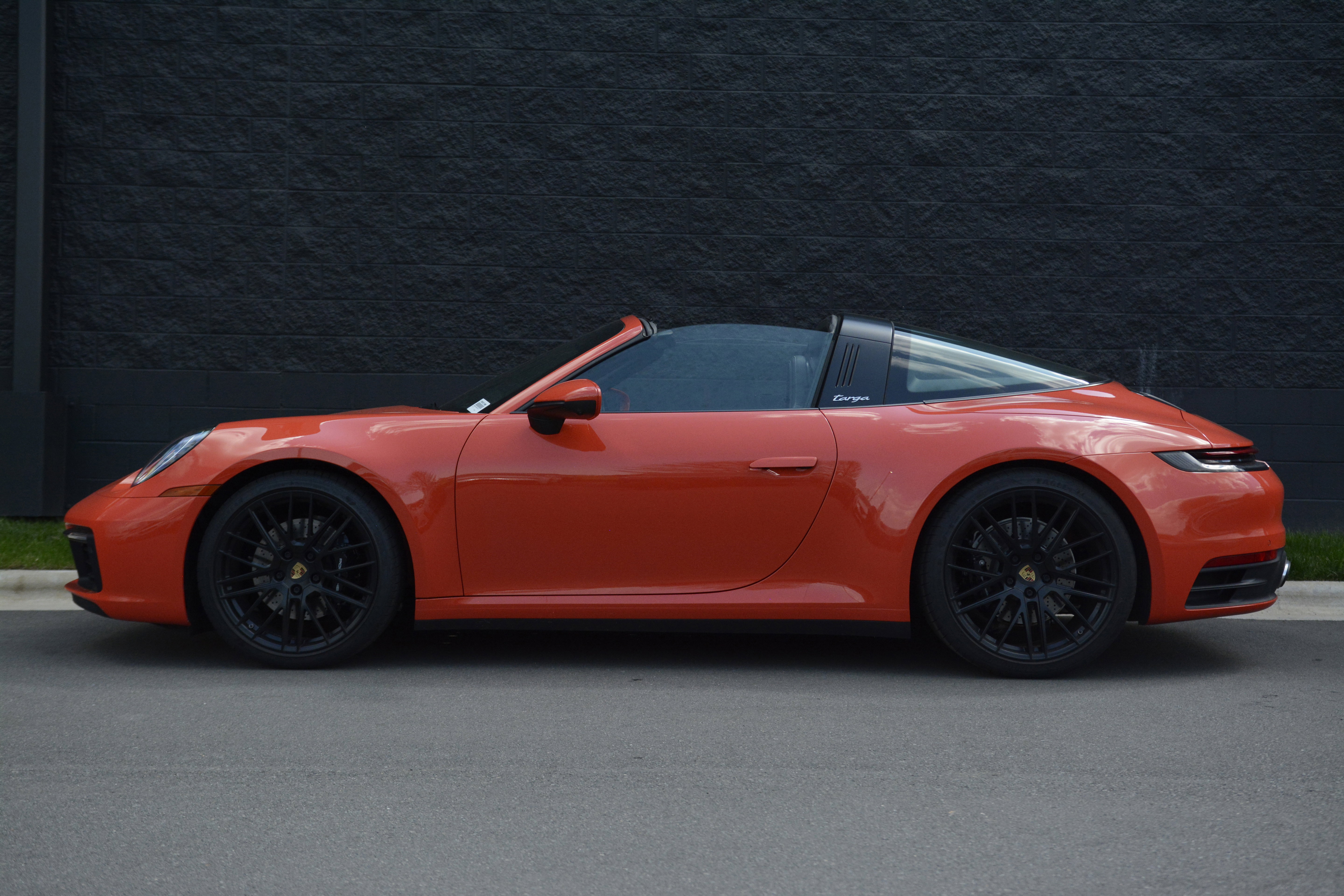 Certified 2022 Porsche 911 Targa 4S image 2