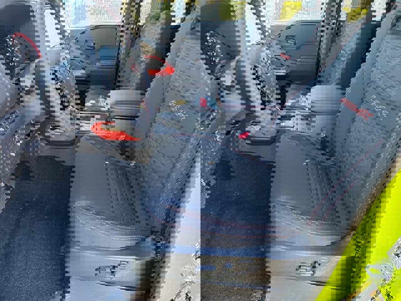 New 2026 Nissan Frontier PRO-4X image 17