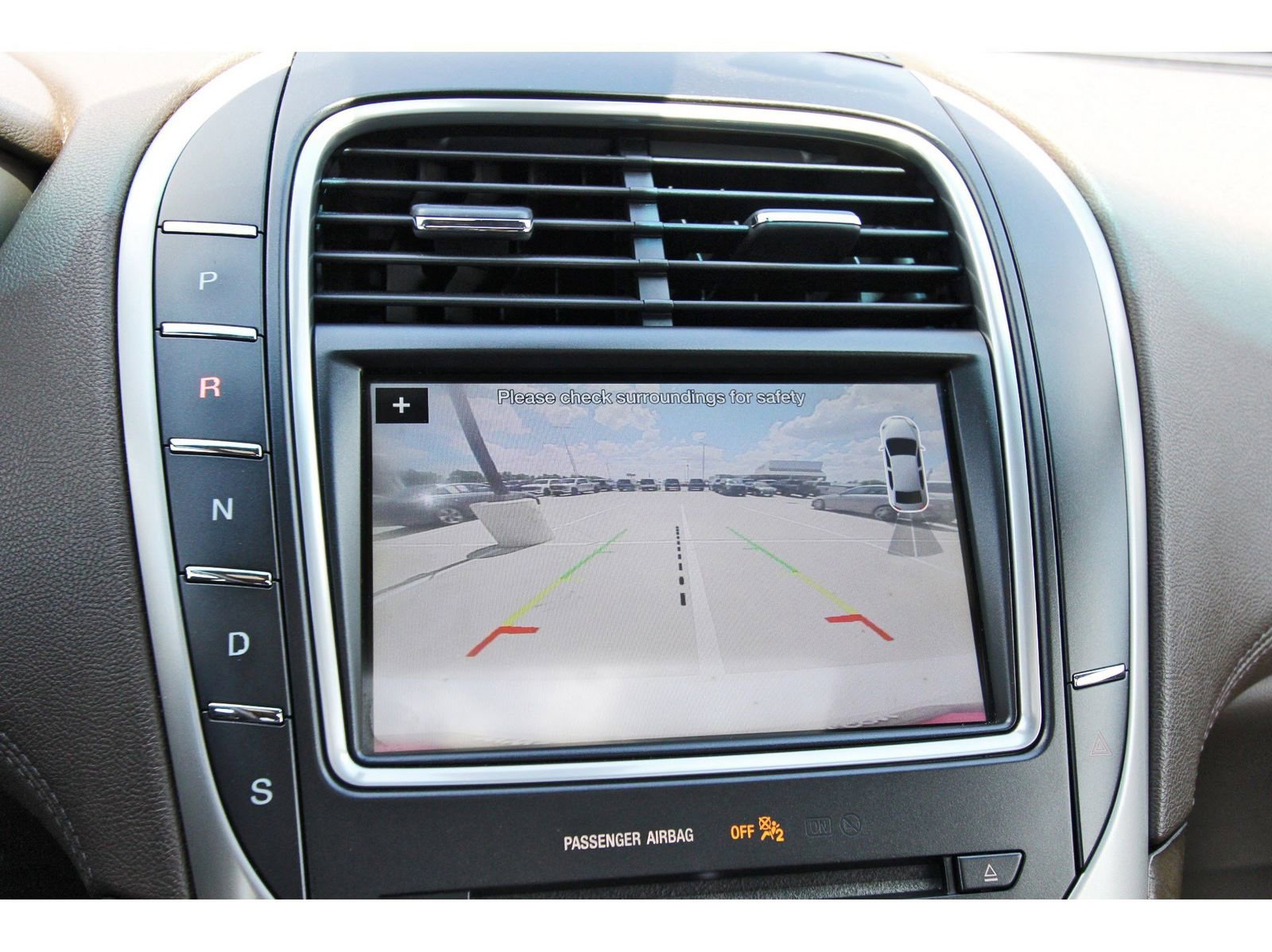 Used 2017 Lincoln MKX Reserve w/ Lincoln MKX Climate Package image 26