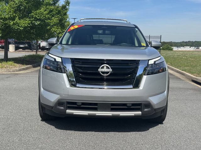 Certified 2025 Nissan Pathfinder Platinum FWD video 2