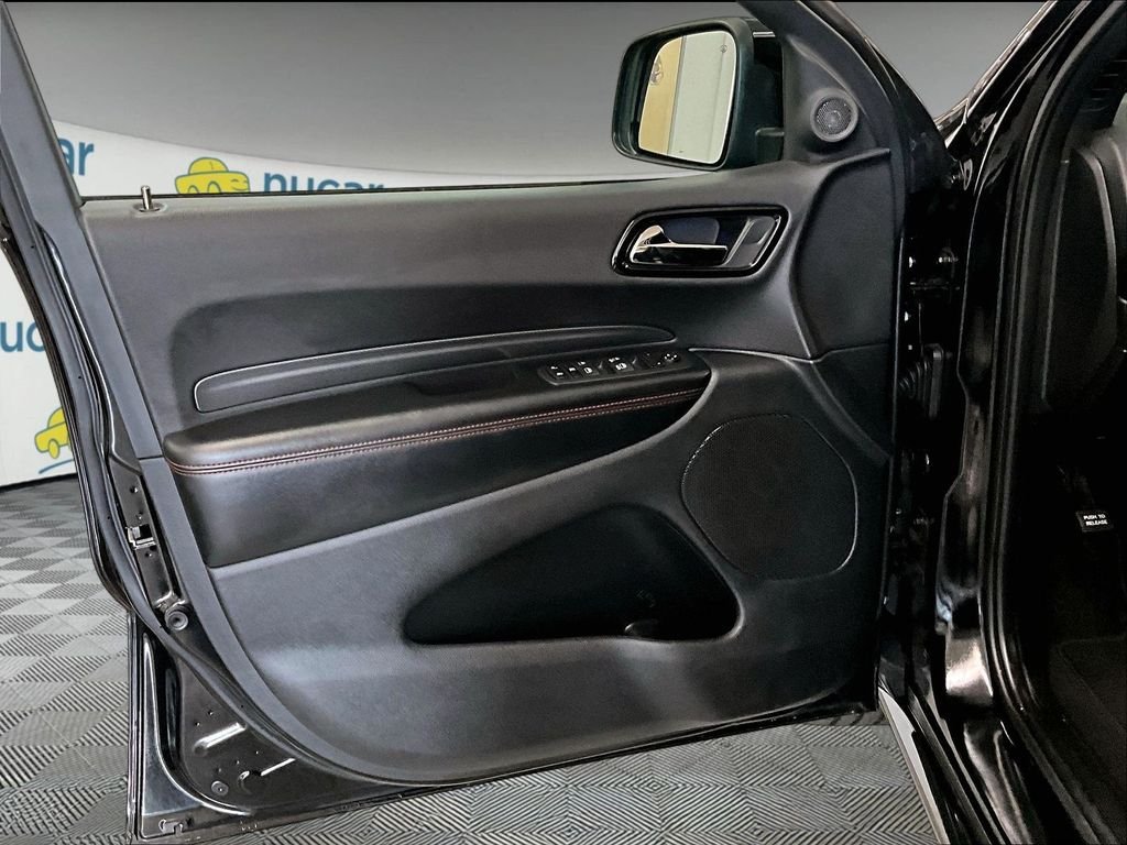 Used 2025 Dodge Durango GT AWD/4WD image 9