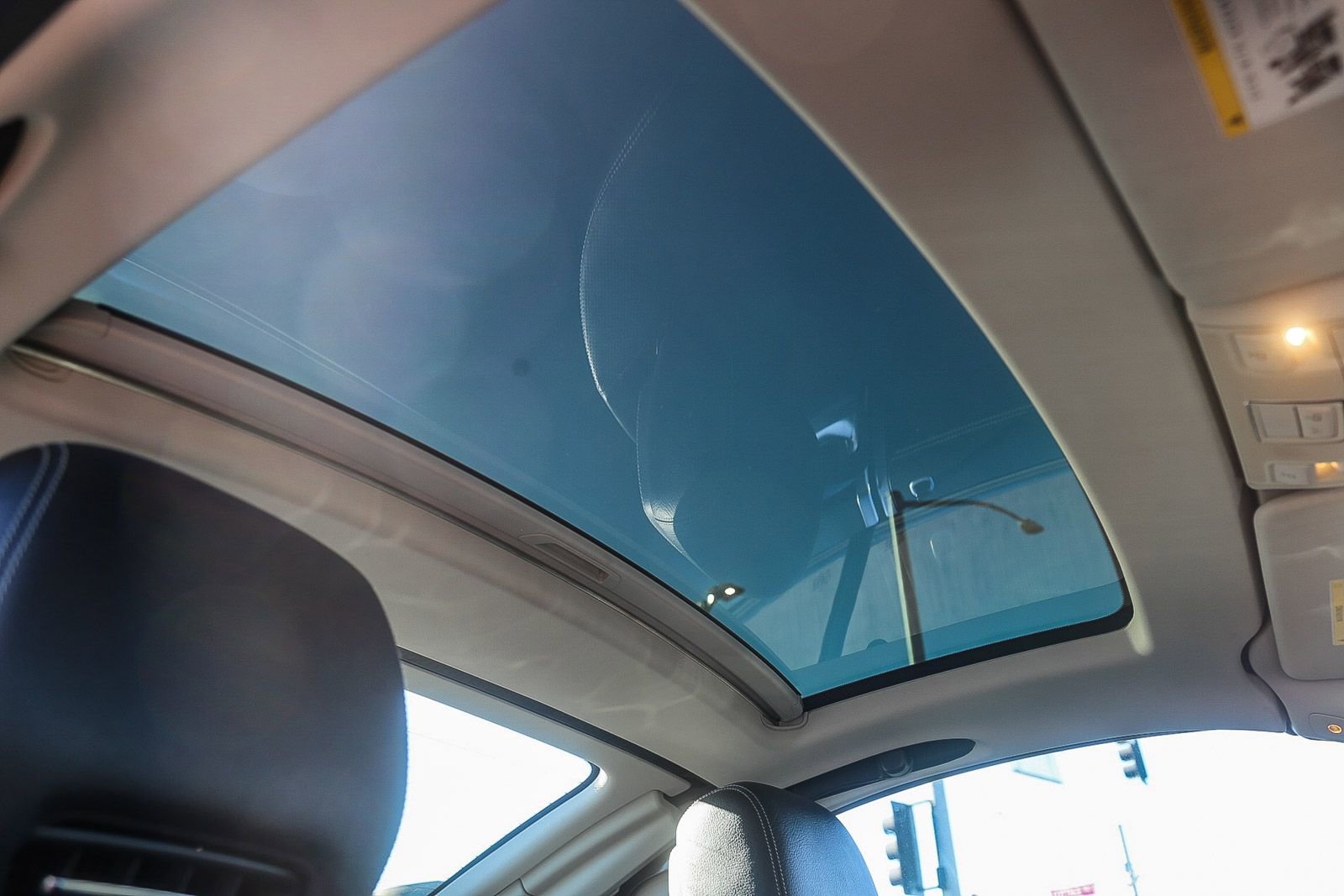 Used 2013 Mercedes-Benz SL 550 image 15