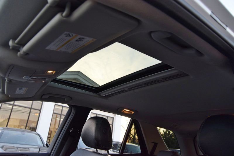 Used 2015 Mercedes-Benz ML 350 4MATIC image 31