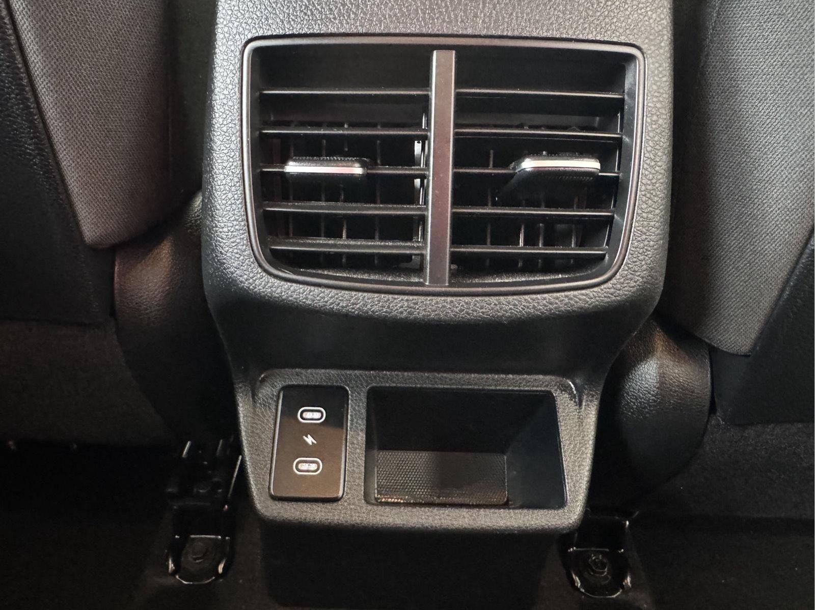 Used 2026 Kia Seltos LX AWD/4WD image 29
