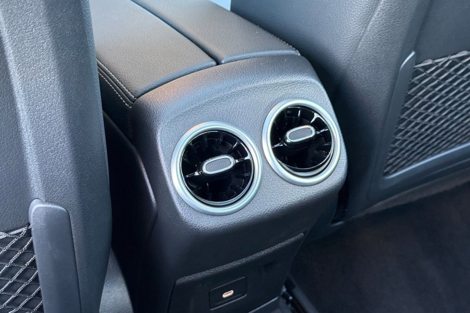 Used 2025 Mercedes-Benz CLA 250 4MATIC image 14