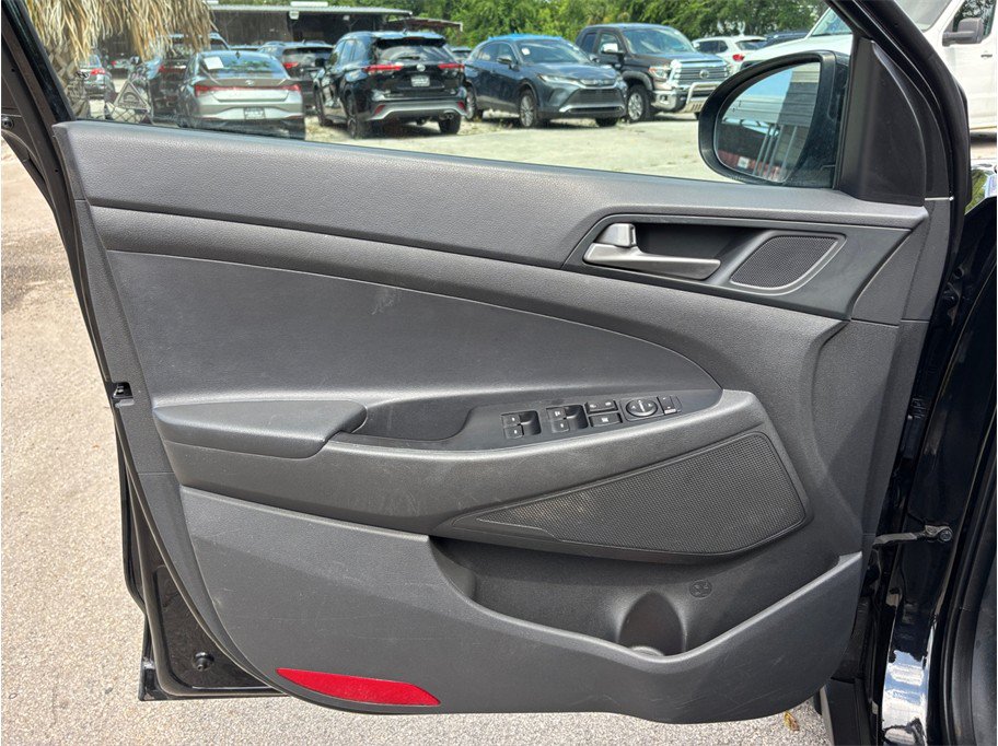 Used 2018 Hyundai Tucson Value FWD image 19