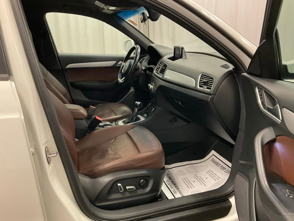 Used 2017 Audi Q3 2.0T Premium AWD/4WD image 29