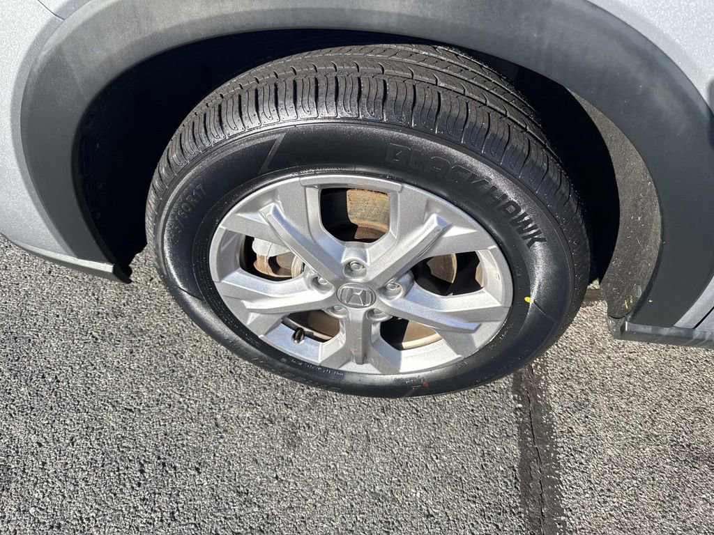 Used 2023 Honda HR-V LX image 11