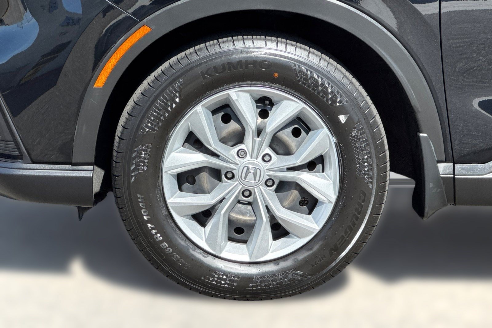 Used 2024 Honda CR-V LX image 12