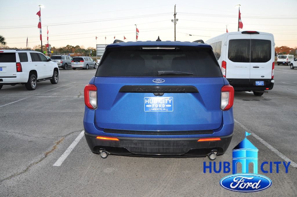 Used 2023 Ford Explorer ST-Line image 4