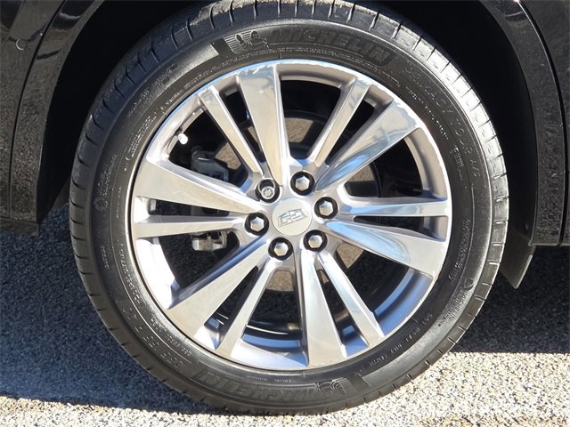 Used 2023 Cadillac XT6 Premium Luxury w/ Technology Package image 9