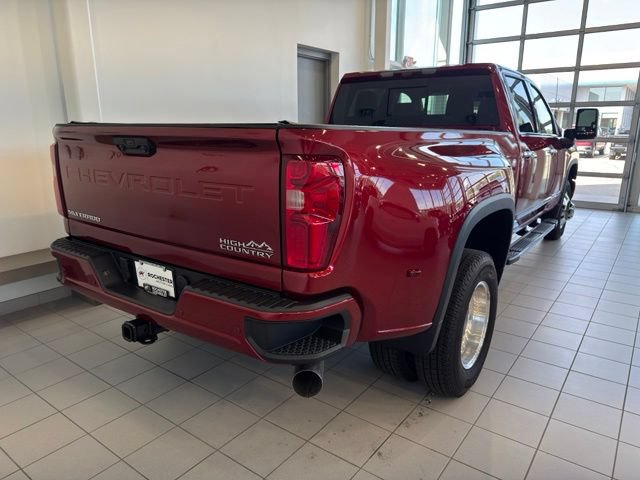 Used 2024 Chevrolet Silverado 3500 High Country w/ Technology Package AWD/4WD image 46