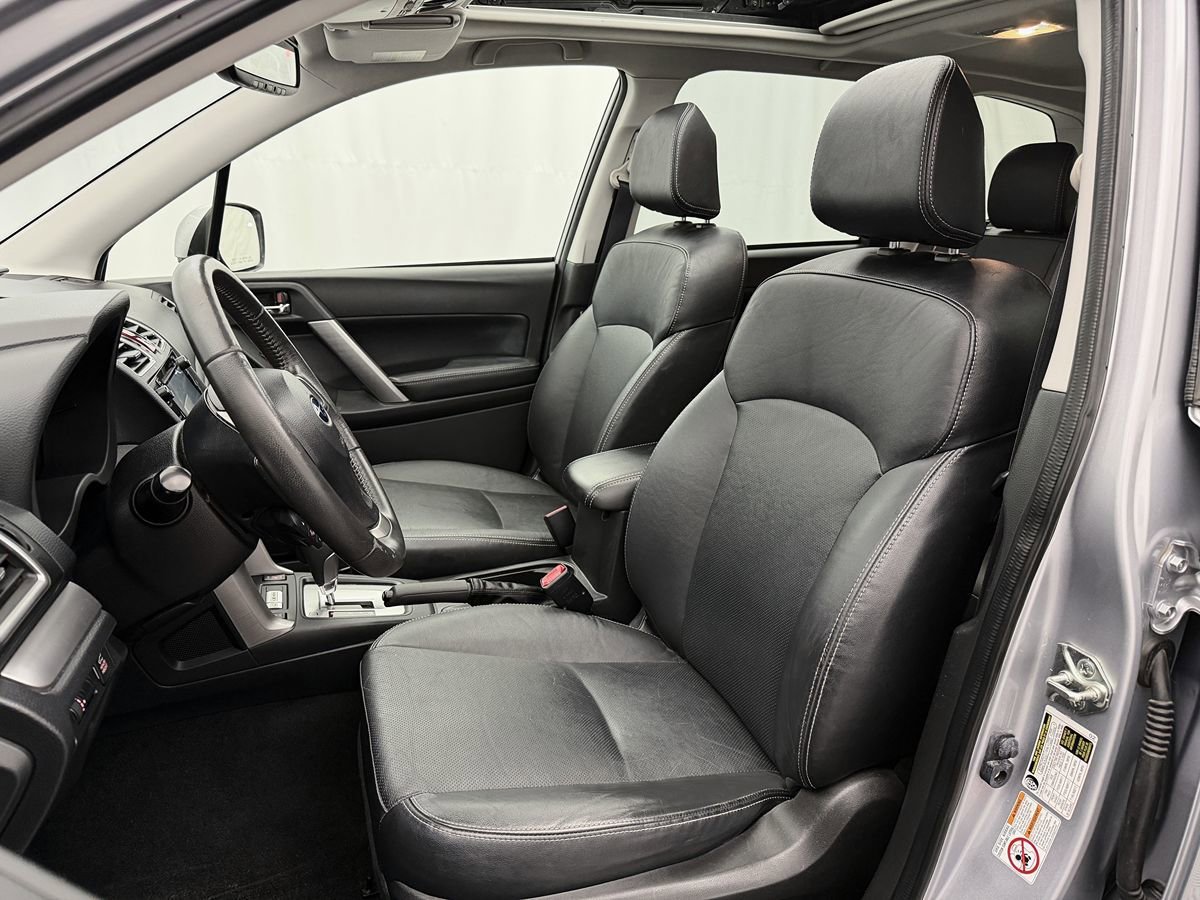 Used 2016 Subaru Forester 2.5i Limited w/ Popular Package #2 AWD/4WD image 9