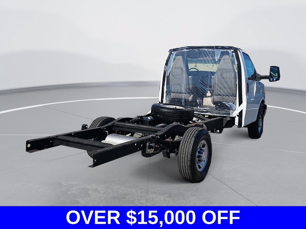 New 2023 Chevrolet Express 3500 w/ Power Convenience Package RWD image 7