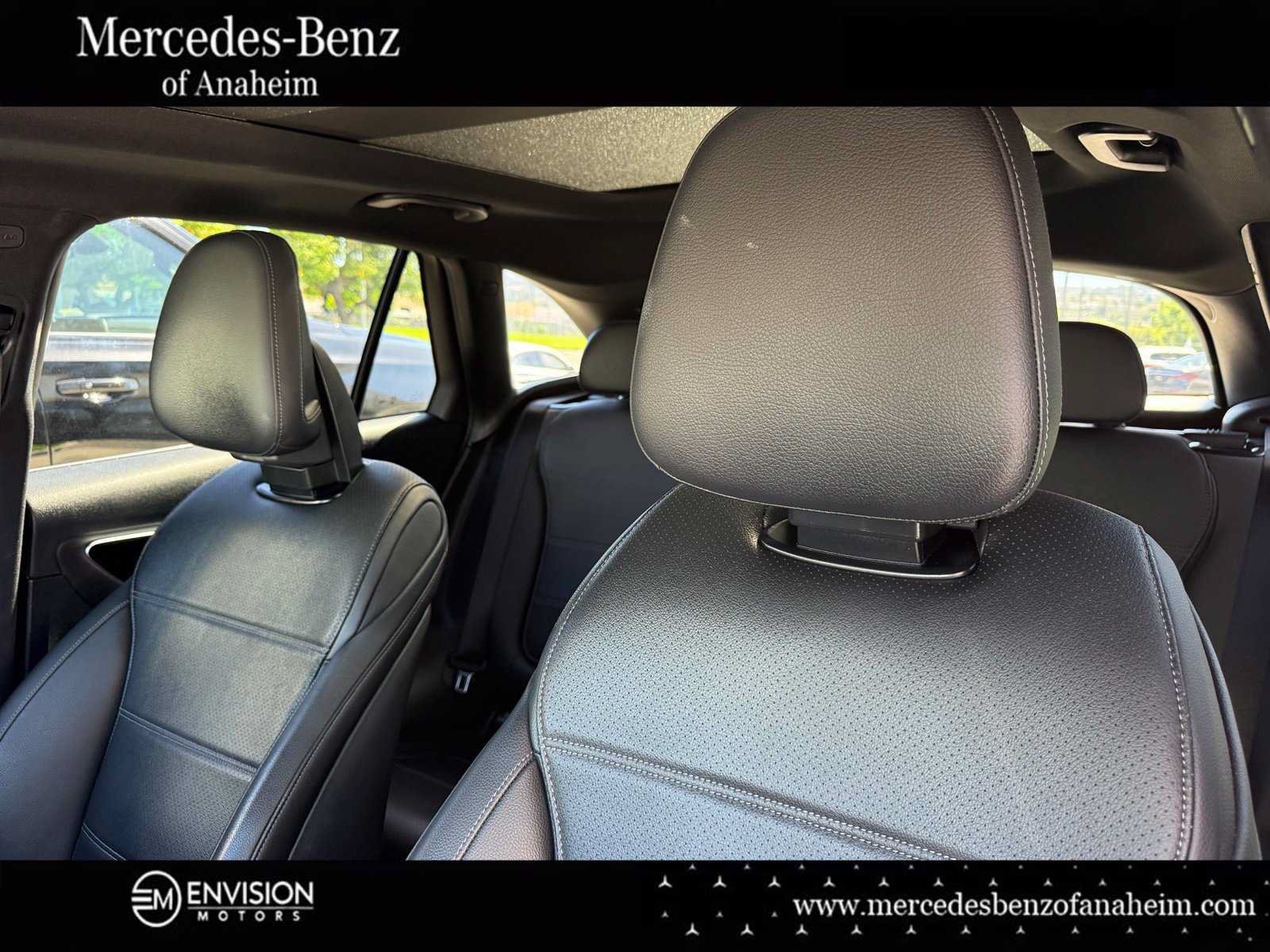 Used 2026 Mercedes-Benz GLC 300 image 27