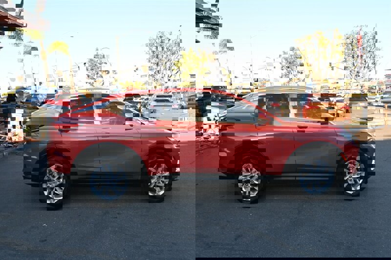 Used 2024 Buick Envista Preferred image 13