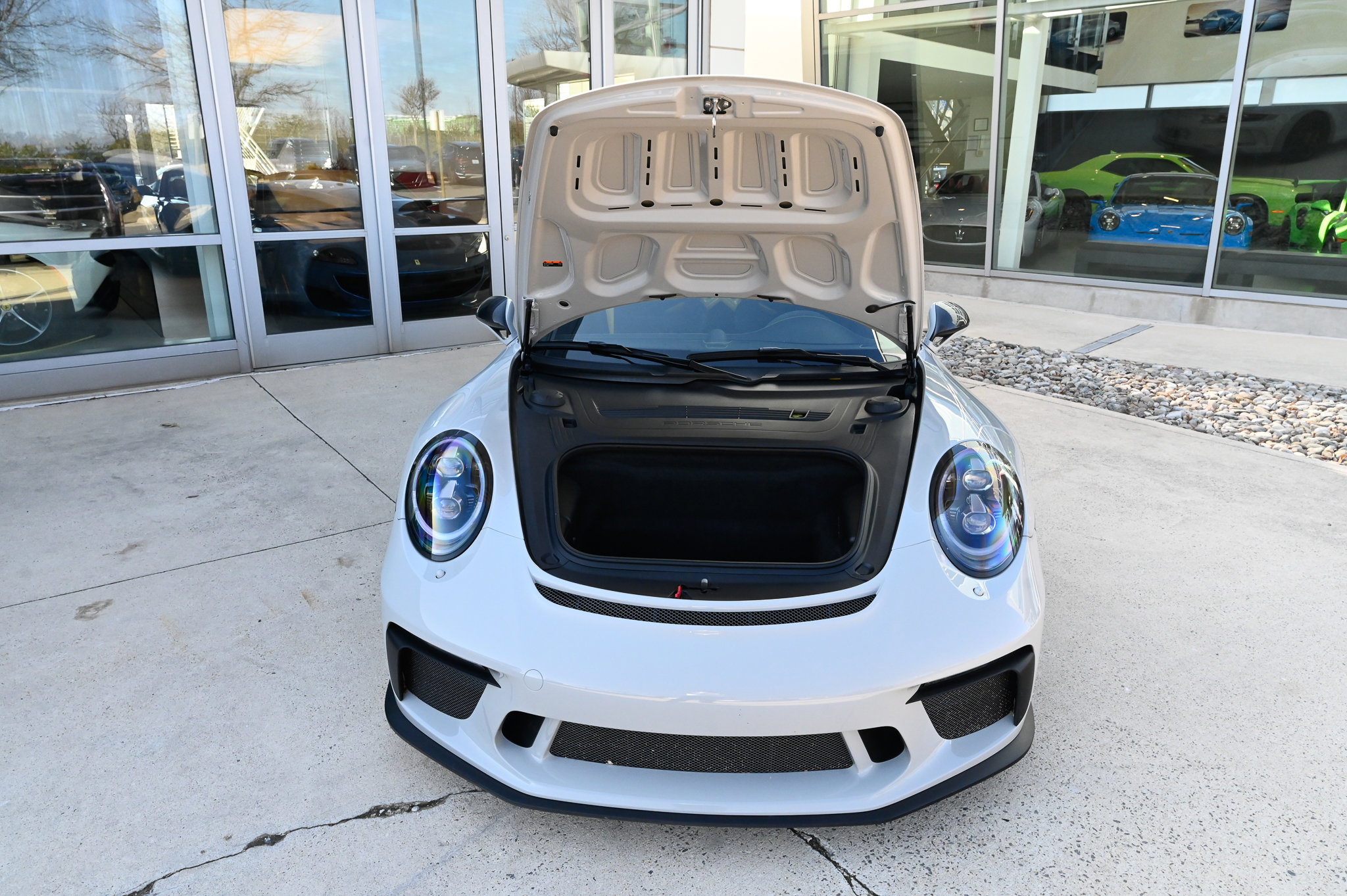 Used 2018 Porsche 911 GT3 image 45