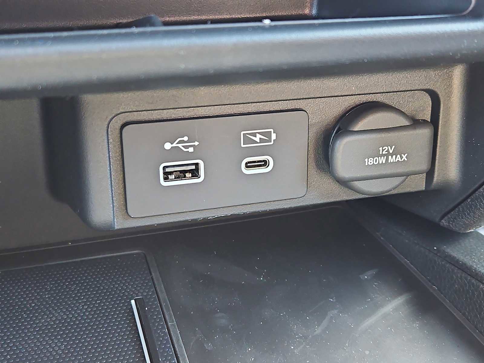 New 2026 Honda Ridgeline Black Edition image 13