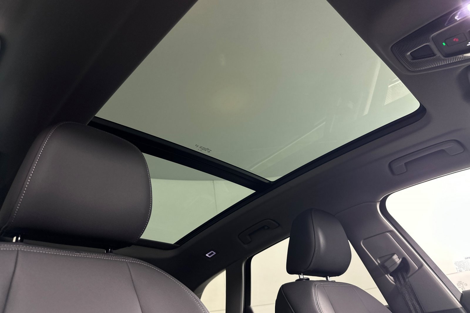 Used 2025 Audi Q5 Premium w/ 19" Wheel Package image 16