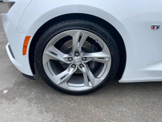 Used 2022 Chevrolet Camaro SS RWD image 29