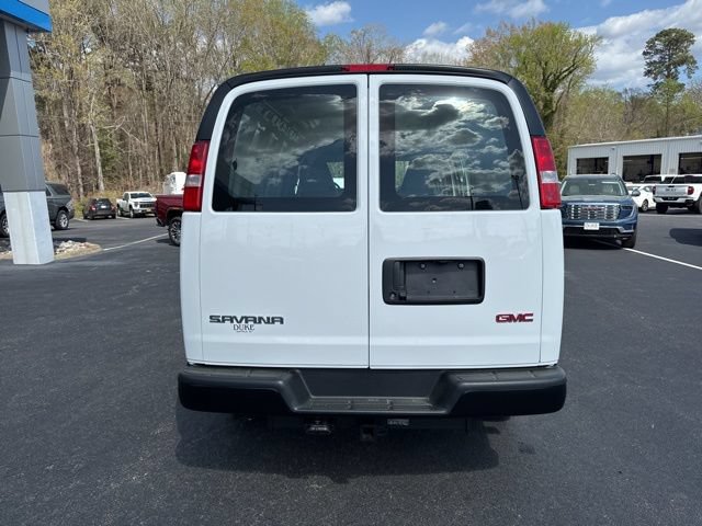 New 2026 GMC Savana 3500 w/ Driver Convenience Package RWD image 13