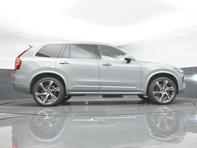 New 2026 Volvo XC90 B5 Plus w/ Protection Package Premier image 44