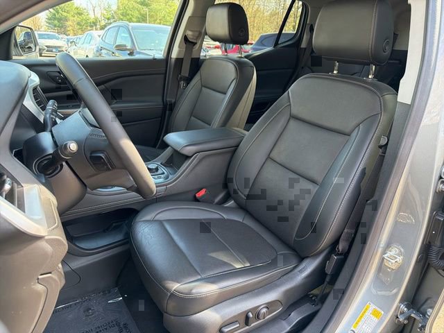 Used 2023 GMC Acadia SLT AWD/4WD image 16