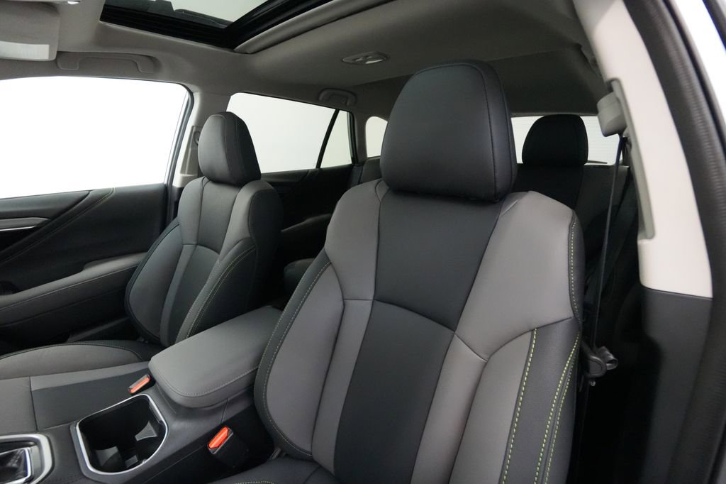 New 2025 Subaru Outback Onyx Edition XT image 14