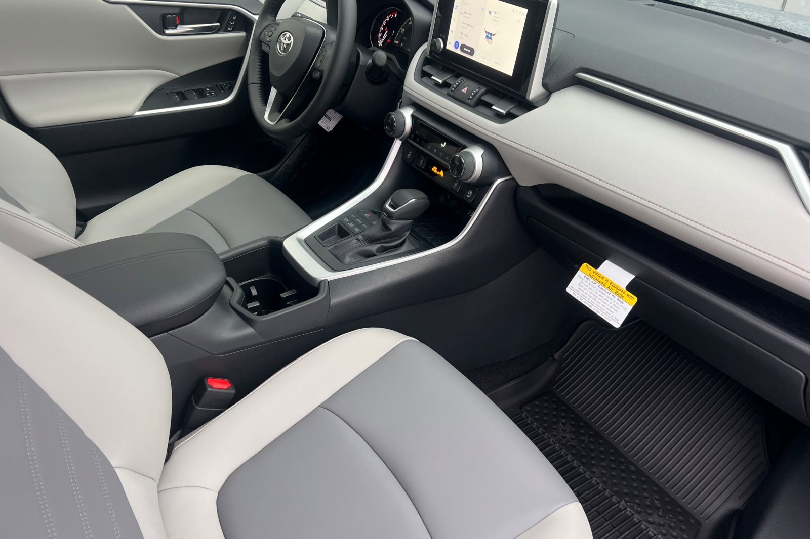 New 2025 Toyota RAV4 XLE Premium w/ Weather Package image 13