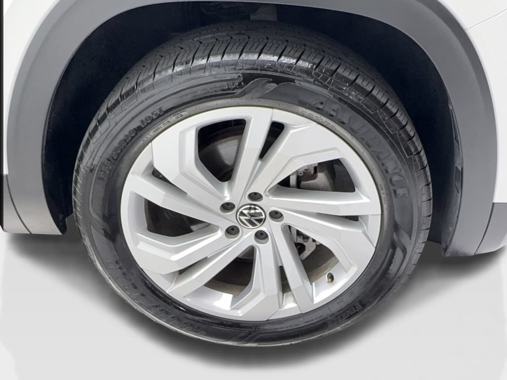 Used 2021 Volkswagen Atlas SE w/ Towing Package FWD image 14