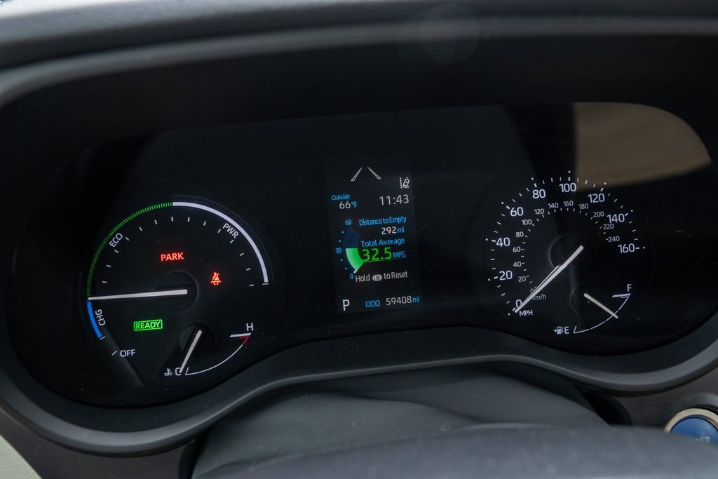 Used 2021 Toyota Sienna XLE image 22