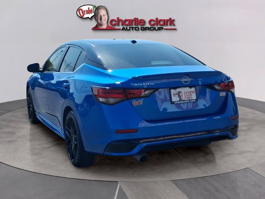 Used 2025 Nissan Sentra SR FWD image 3