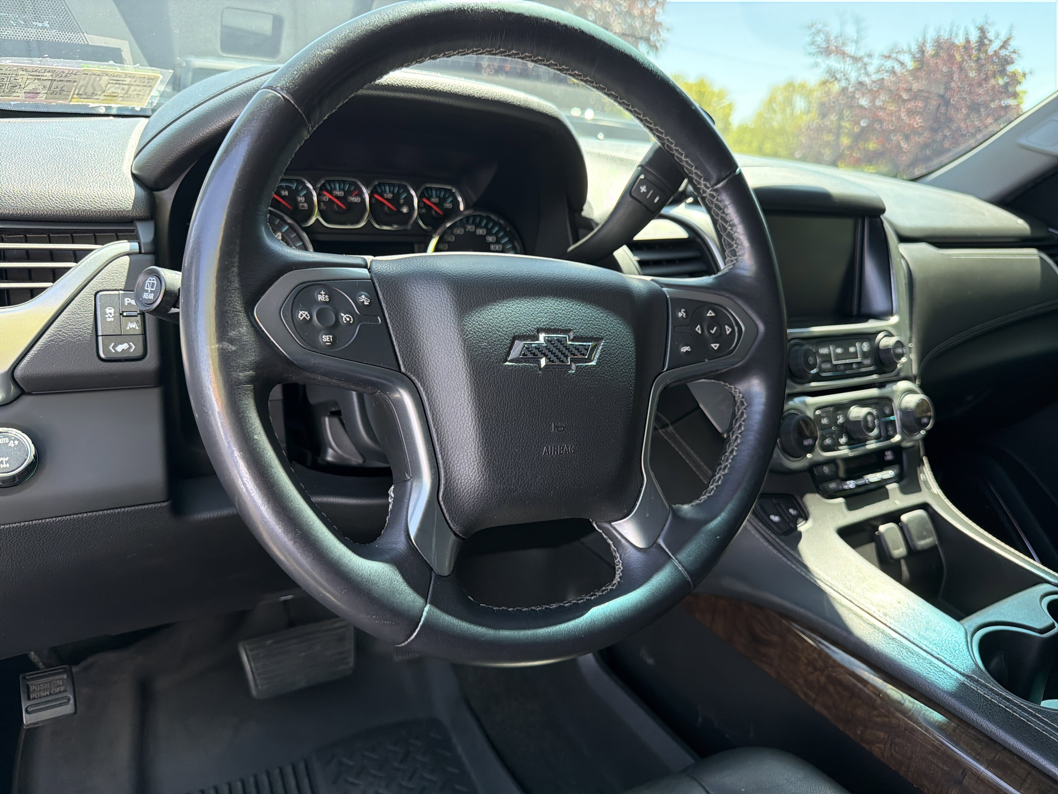 Used 2017 Chevrolet Tahoe LT AWD/4WD image 17