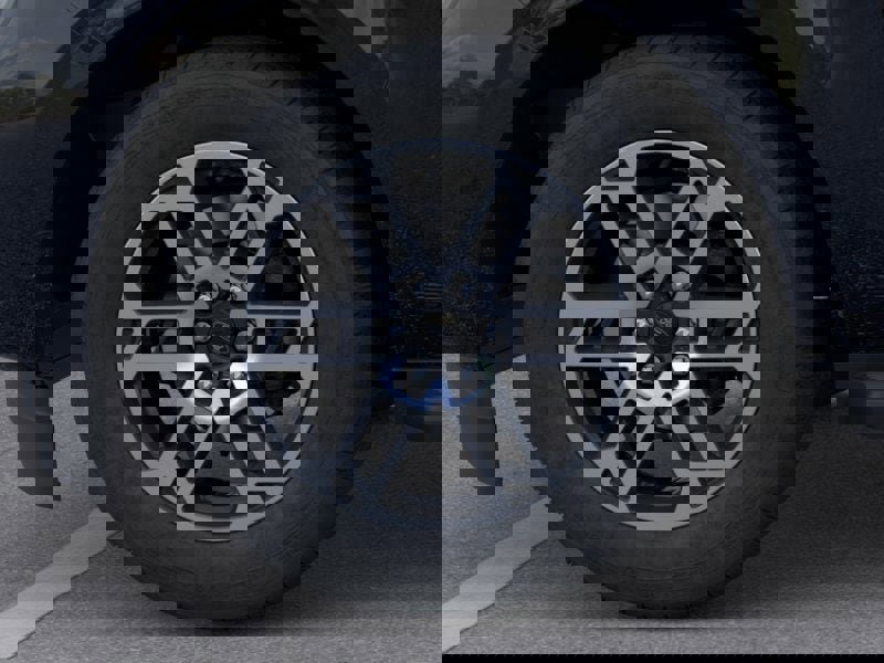 New 2025 Ford Expedition Active image 19