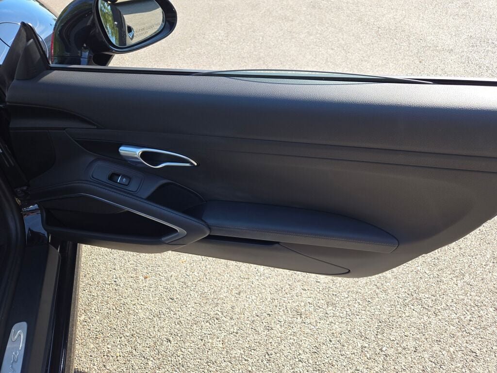 Used 2019 Porsche 911 Carrera S image 7