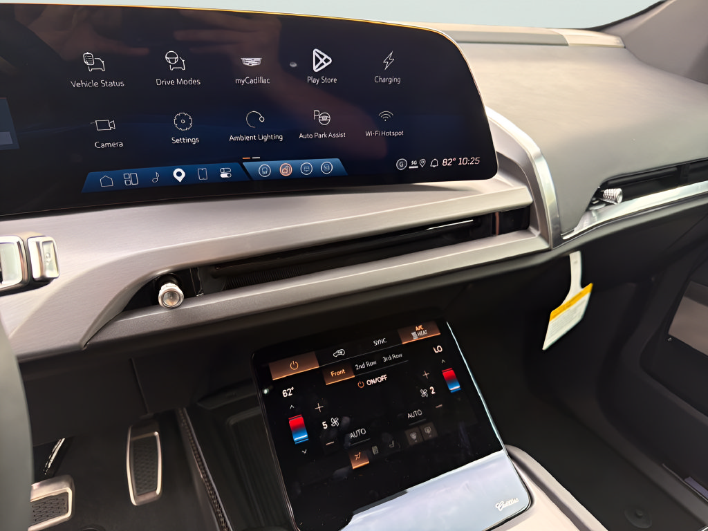 New 2027 Cadillac Vistiq Sport AWD/4WD image 23