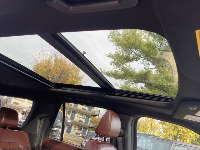 Used 2024 Ford Expedition Max Limited image 33