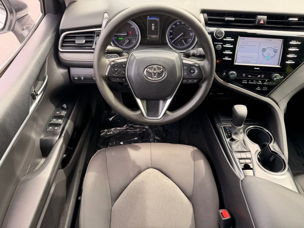 Used 2020 Toyota Camry LE FWD image 15