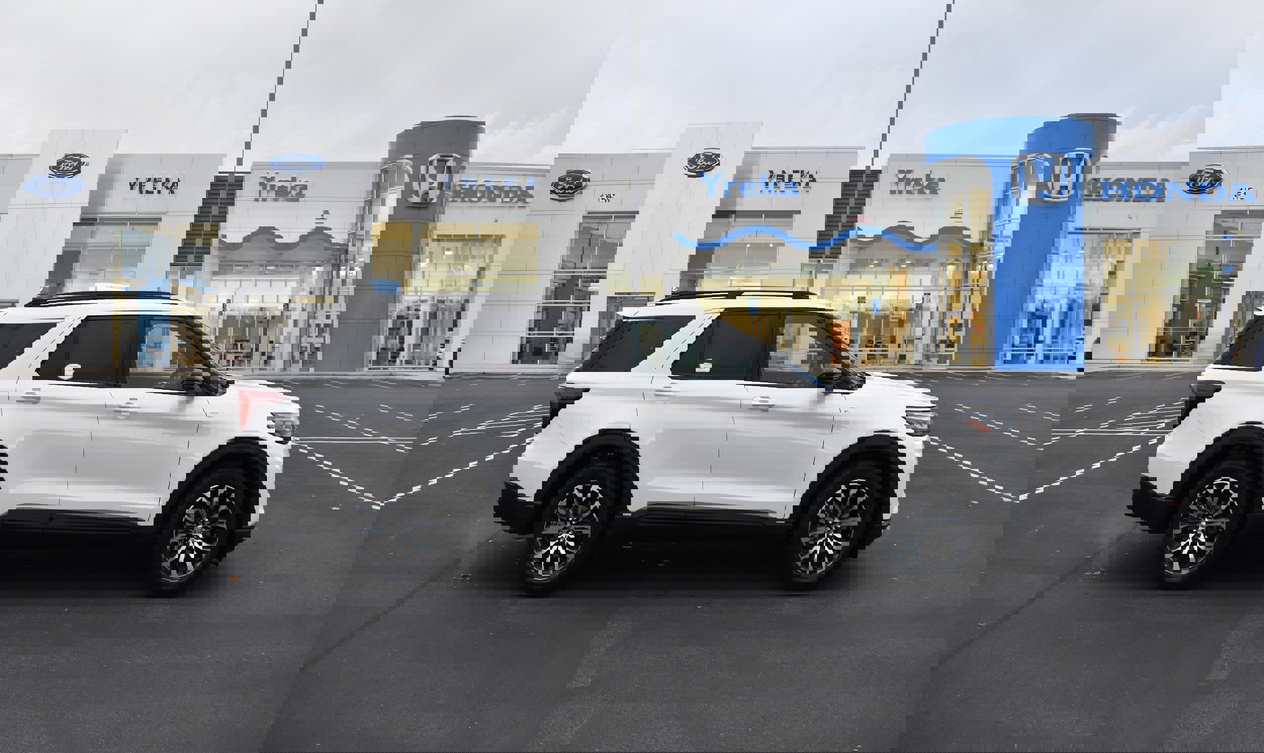 New 2026 Ford Explorer ST-Line