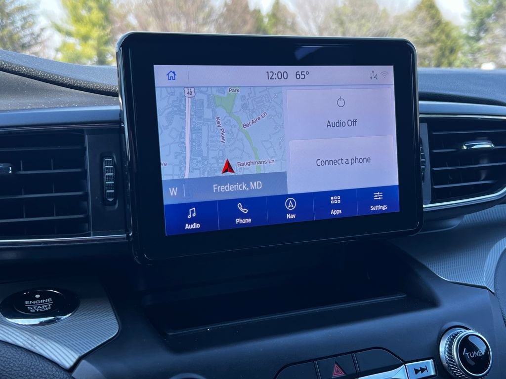 Used 2020 Ford Explorer XLT w/ Equipment Group 202A image 28