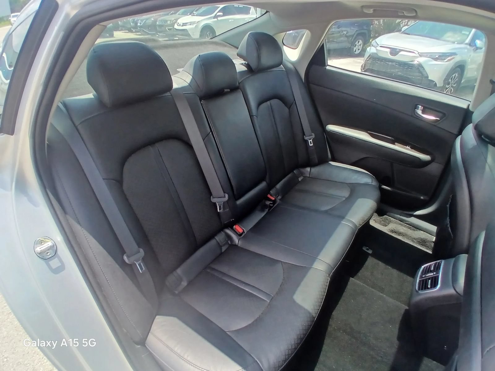 Used 2017 Kia Optima EX w/ Premium Package FWD image 16