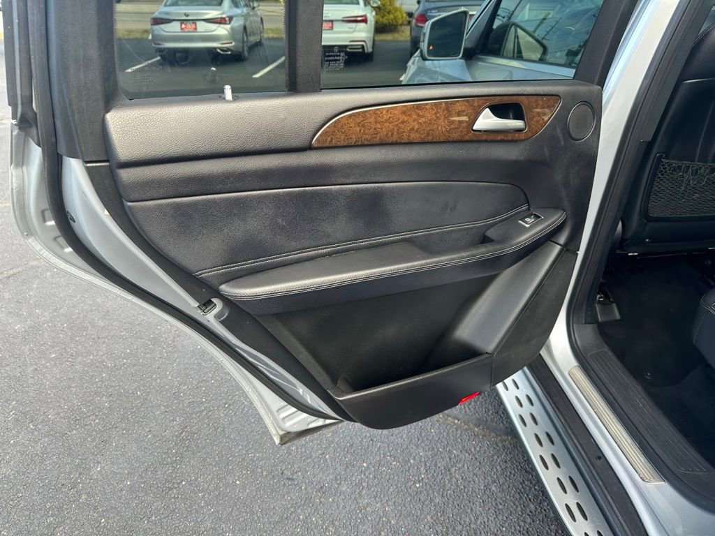 Used 2018 Mercedes-Benz GLS 450 4MATIC image 20