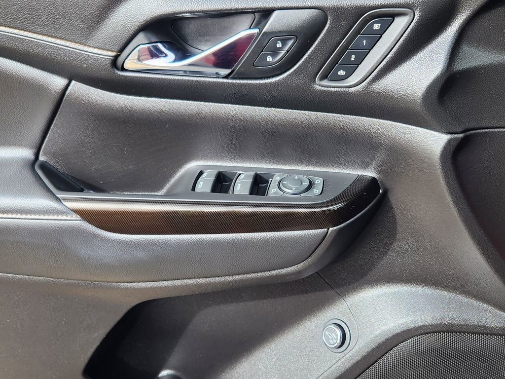 Certified 2023 GMC Acadia AT4 w/ Technology Package image 11